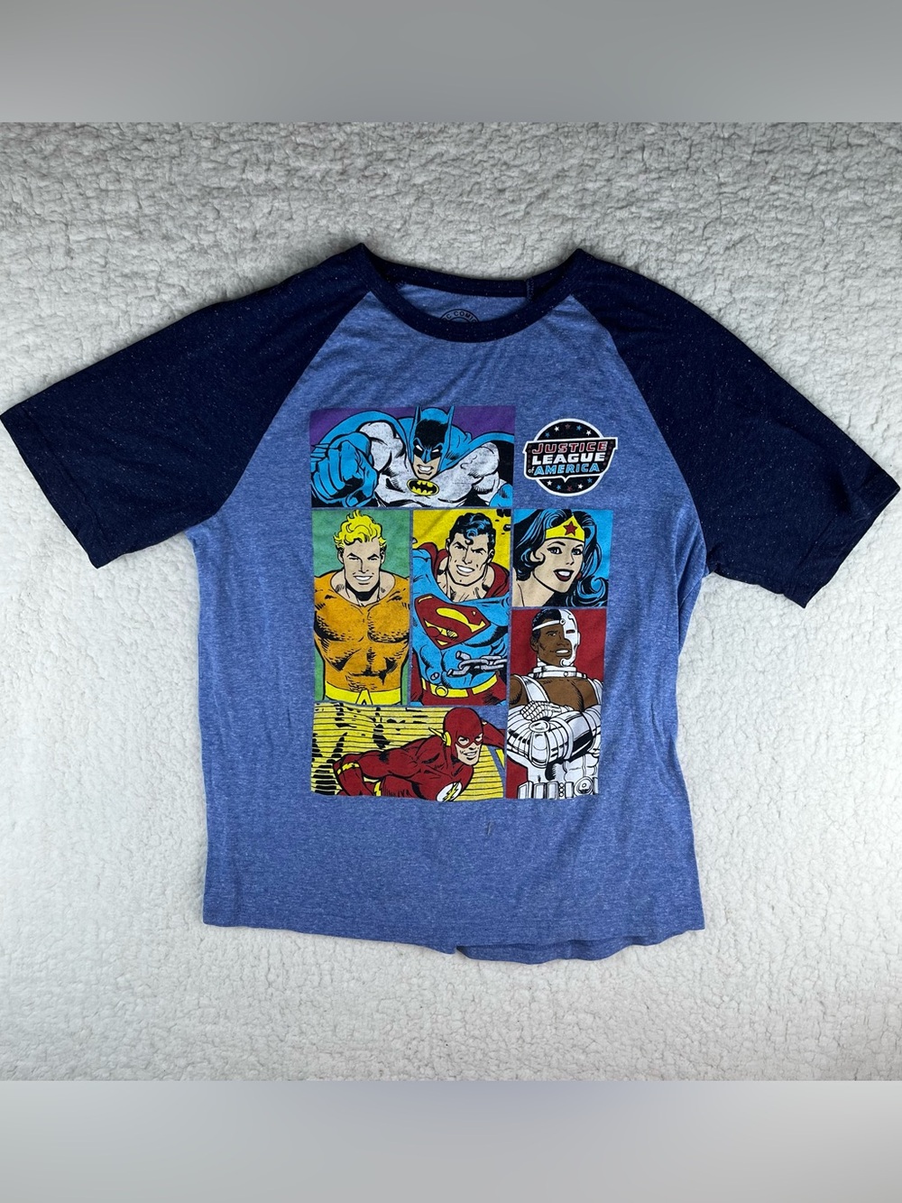 DC Comic Original Mens Large Blue Heather Raglan Graphic Tshirt Flash Superman